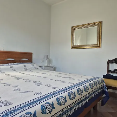 Casa Fiori Di Pesco شقة مارتْشانا مارينا
