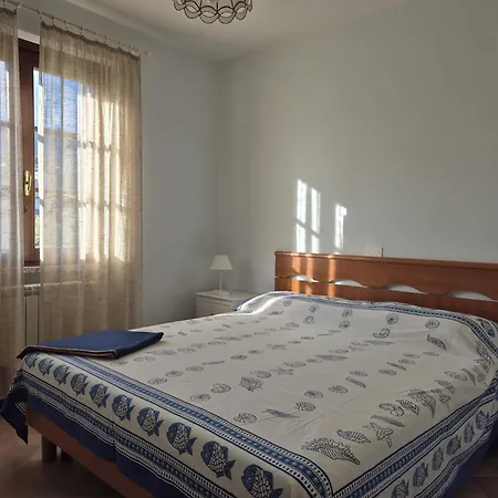 Casa Fiori Di Pesco מרצ'יאנה מרינה